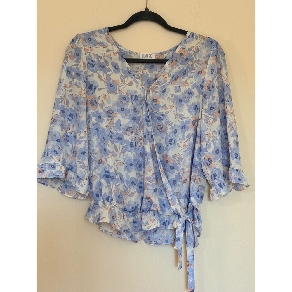 Sienna Sky Blue Floral Wrap Blouse 3/4 Ruffle Sleeve Peplum Top Large 02CT2298